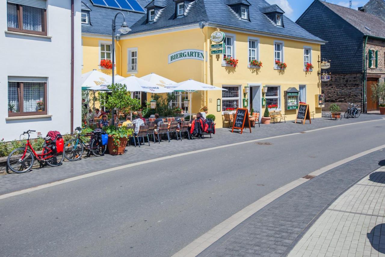 Hotel Zur Post Mulheim an der Mosel Exterior foto